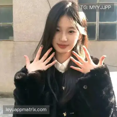 奚双伦